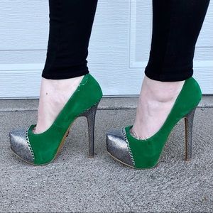 5” Preowned Green Platform Heels